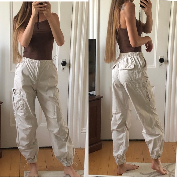 Ardene Pants - Ardene 100%Cotton Light cream Cargo Pants  XS